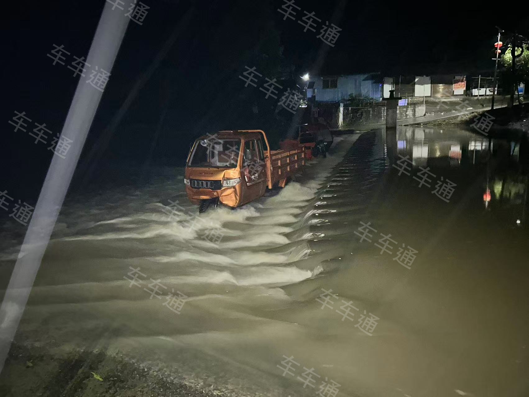 涉水车辆